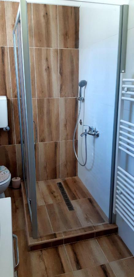 Apartmani Bilic 科雷尼察 外观 照片