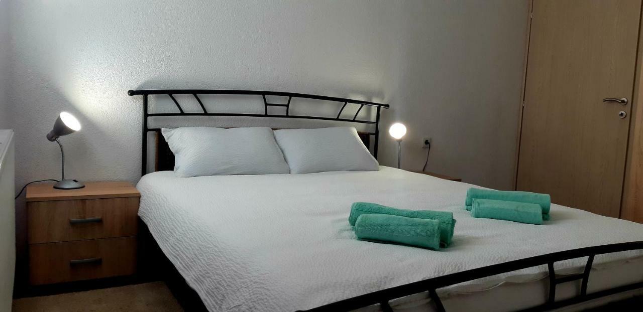 Apartmani Bilic 科雷尼察 外观 照片
